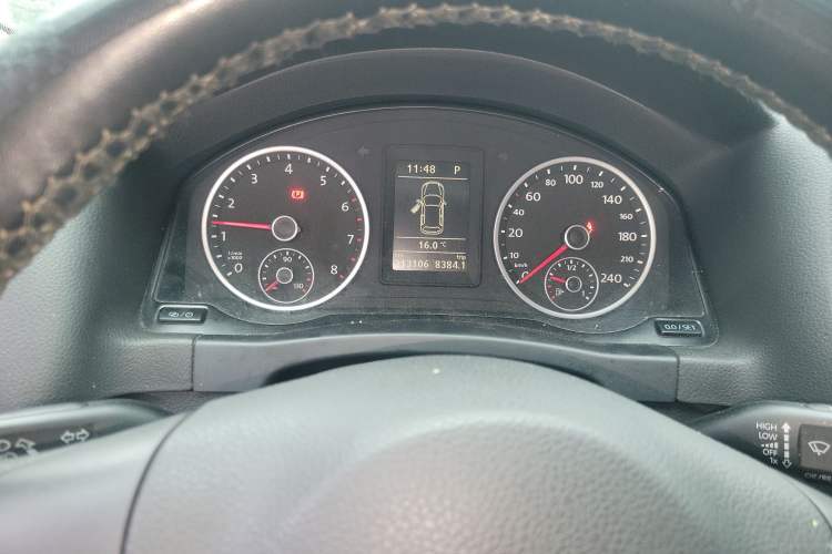 Used Volkswagen Tiguan 2016 300TSI Automatic Two-Wheel Drive Trend Edition Instrument Cluster