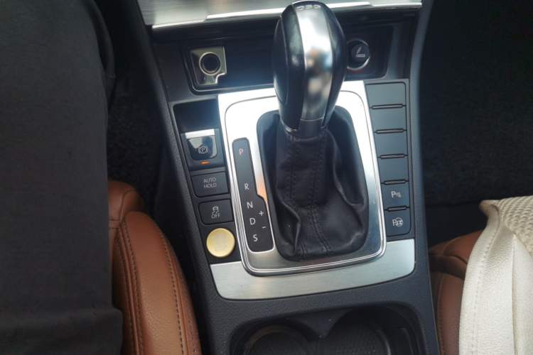 Used Volkswagen FAW-Volkswagen CC 2012 1.8TSI Luxury Model
