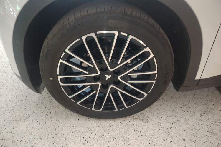 Used firefly 2025 Free Edition