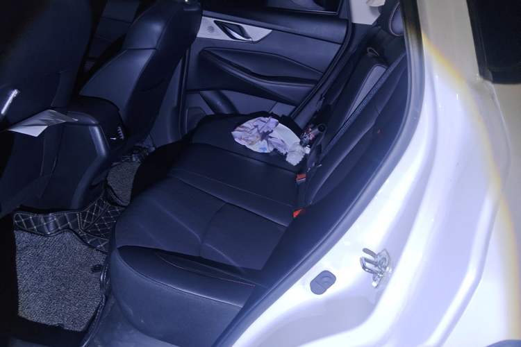 Used CHANGAN CS35PLUS 2021 Blue Whale NE 1.4T DCT Prestige Model