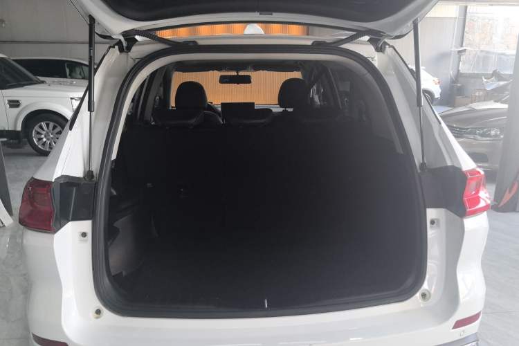 Used Haval M6 2021 PLUS 1.5T DCT Luxury Smart Connectivity Model