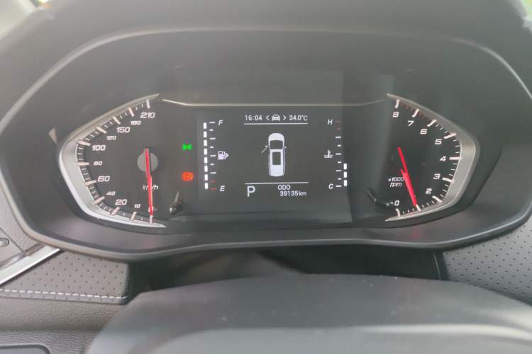 Used SAIC MAXUS G50 2019 1.5T Automatic Elite Edition China V Standard
