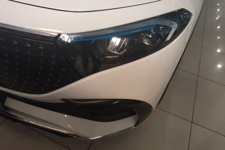 Used Mercedes-Benz EQB 2025 EQB 260
