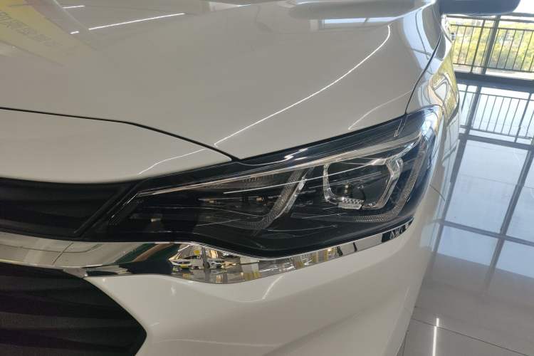 Used Chevrolet Monza 2022 320 Automatic Enjoyment Sunroof Version
