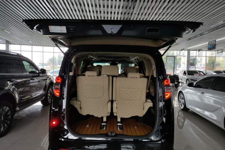 Used Toyota Alphard 2020 Dual-Engine 2.5L Luxury Edition