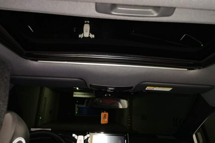 Used Toyota Levin 2022 185T CVT Luxury Edition Headliner