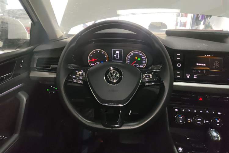 Used Volkswagen Lavida 2019 280TSI DSG Luxury Edition China VI Standard
