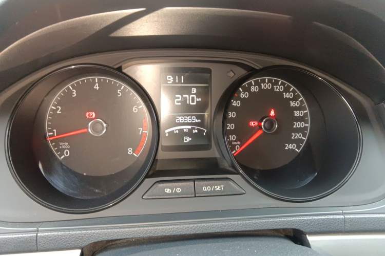 Used Volkswagen Lavida 2017 1.6L Manual Fashion Edition Instrument Cluster