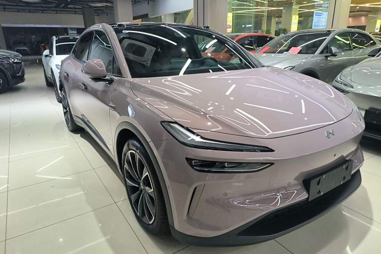 Used ONVO L60 2024 60 kWh Rear-Drive Version
