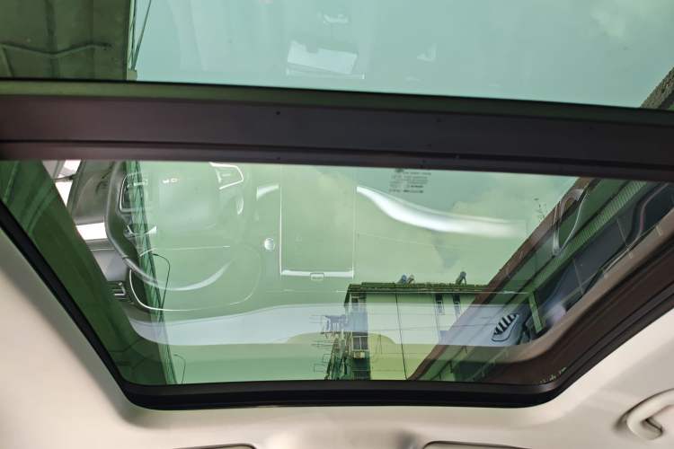 Used Roewe RX5 MAX 2019 300TGI Automatic Smart Cabin Flagship Edition