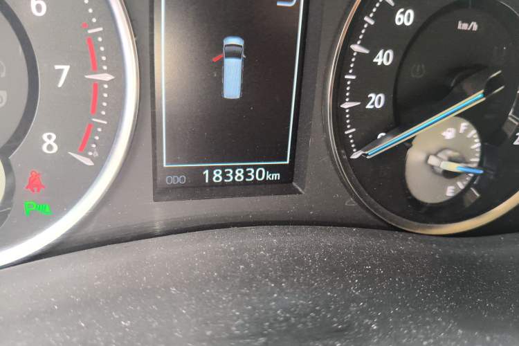 Used Toyota Alphard 2018 3.5L Prestige Edition Odometer Close Up
