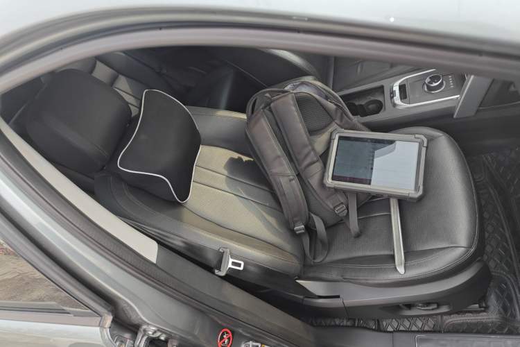 Used Land Rover Discovery Sport 2018 240 PS SE Version
