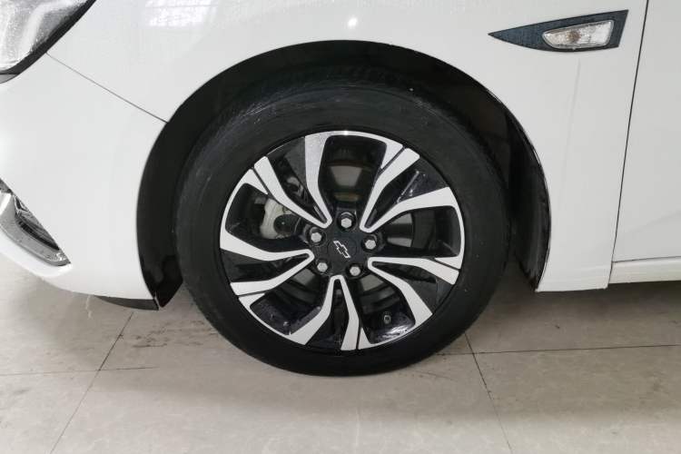 Used Chevrolet Monza 2020 Light Hybrid RS 330T Automatic Comfort Edition