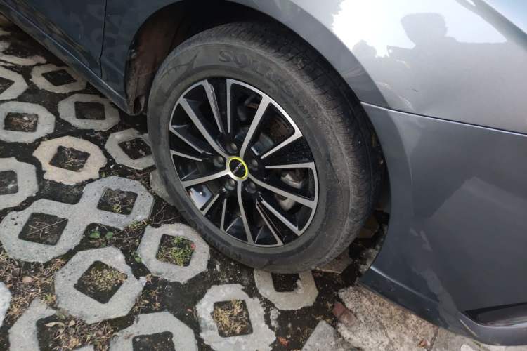 Used Roewe i5 2021 1.5L CVT Diamond Edition