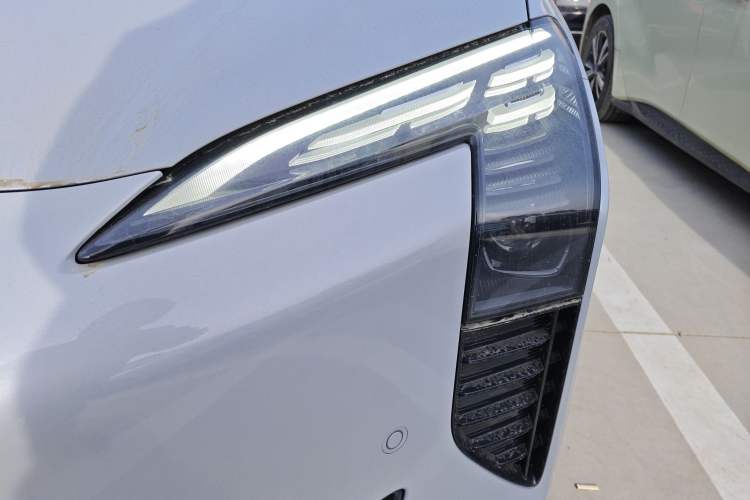 Used Hongqi EH7 2024 690 Pro