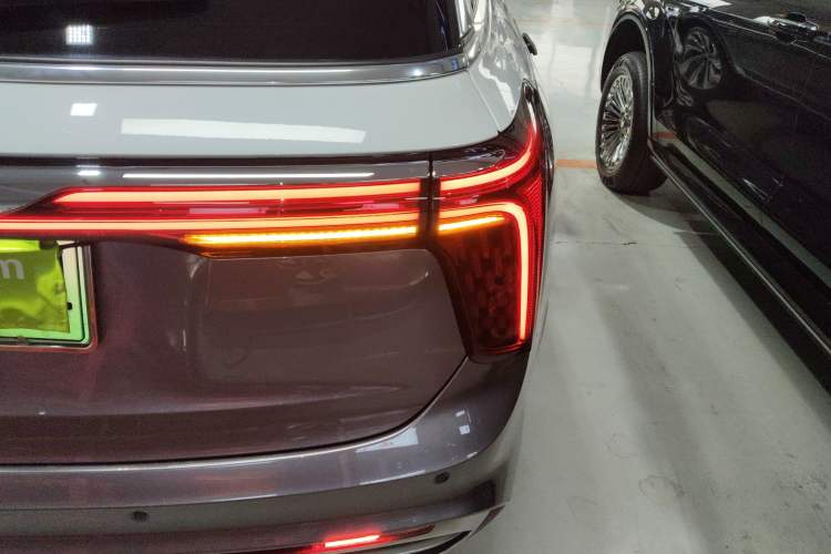 Used Hongqi E-HS9 2021 510 km Flagship Edition Four Seats