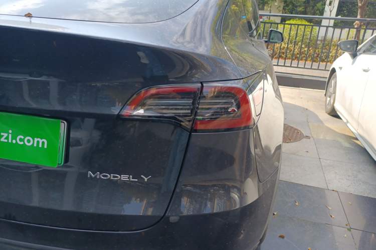 Used Tesla Model Y 2024 Rear-Wheel-Drive Version