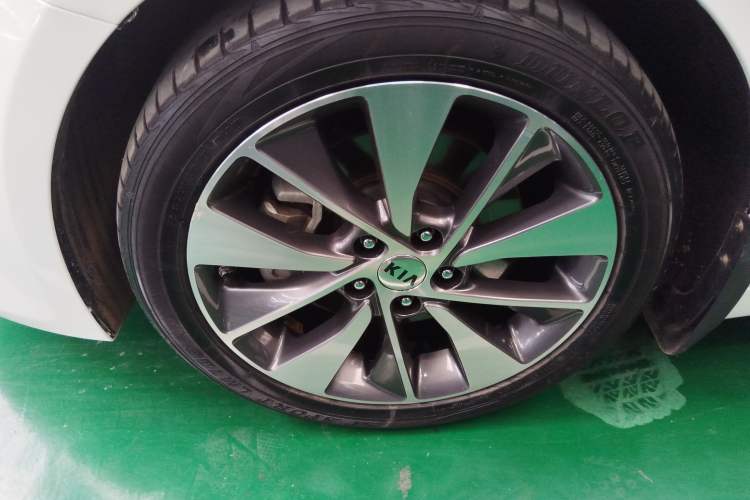 Used Kia K5 2017 2.0L Automatic 15th Anniversary Special Edition LUX