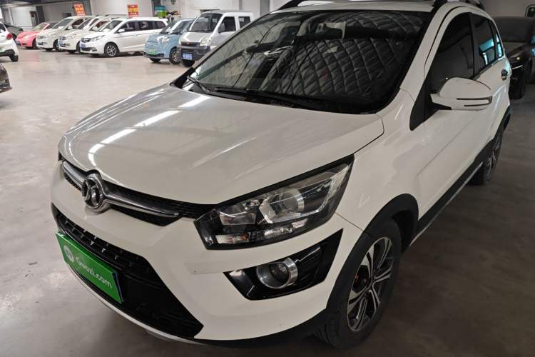 Used BAIC Senova X25 2015 1.5L Manual Elite Edition