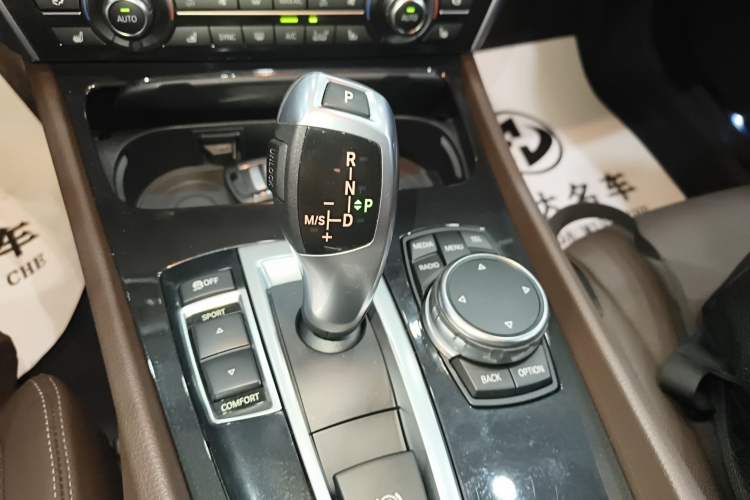 Used BMW 5 Series GT 2015 535i Luxury Edition