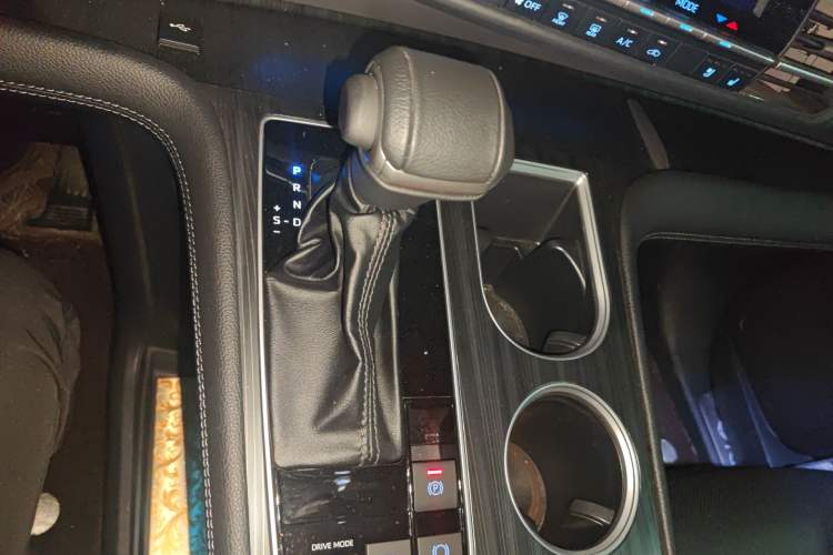 Used Toyota SIENNA 2021 2.5L Hybrid Premium Edition