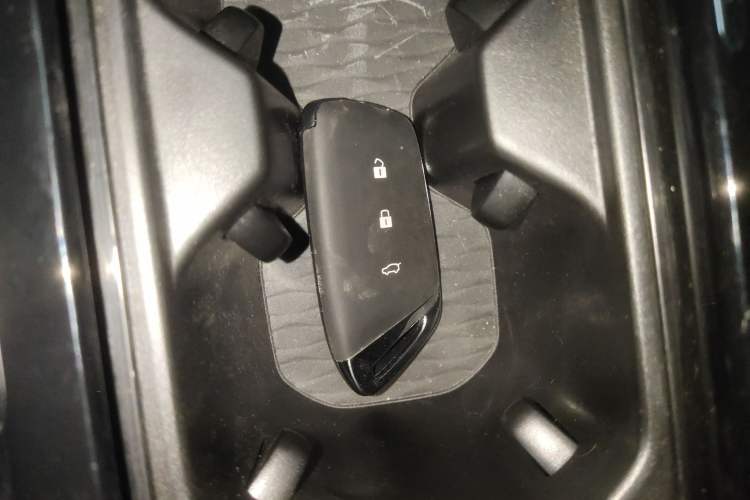 Used Baojun RS-5 2019 1.5T CVT Intelligent Driving Flagship Version China VI Emission Standard
