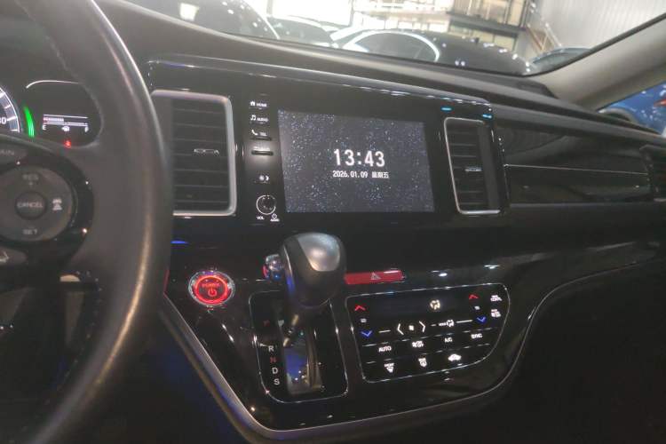 Used Honda Elysion 2019 2.0L Hybrid Luxury Edition