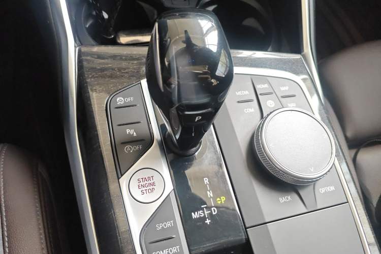 Used BMW 3 Series 2021 325Li M Sport Package Gear Lever