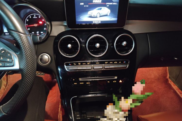 Used Mercedes-Benz C-Class 2018 C 200 Sport Edition Audio And AC Panel