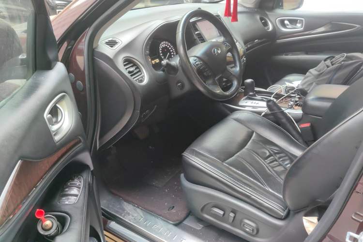 Used Infiniti QX60 2014 2.5 S/C Hybrid Two-Wheel Drive Excellence Edition Driver Seat