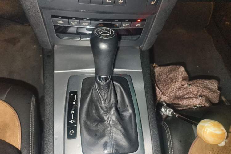 Used Mercedes-Benz E-Class 2011 E 260 CGI Coupe
