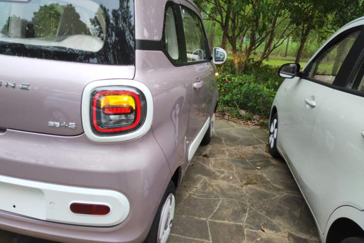 Used Bestune Pony 2026 Model 222km Cute Horse Plus
