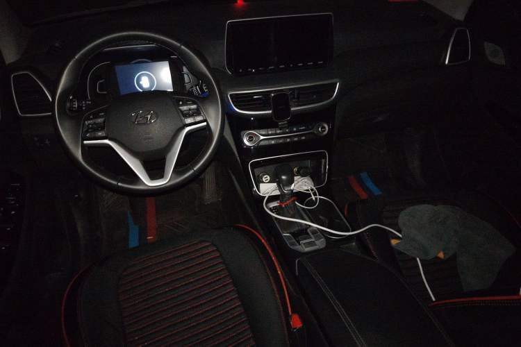 Used Hyundai Tucson 2020 280TGDi Two-Wheel-Drive GLS Fashion Edition China VI Standard