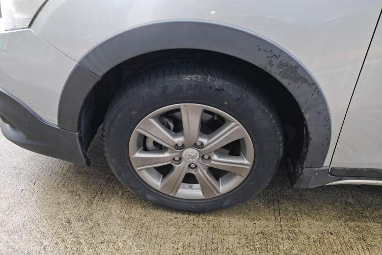 Used Toyota Verso 2015 180E CVT Crossover Edition
