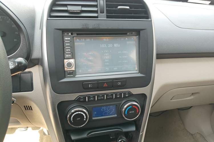 Used Chery Tiggo 3 2014 1.6L Manual Zhishang Edition