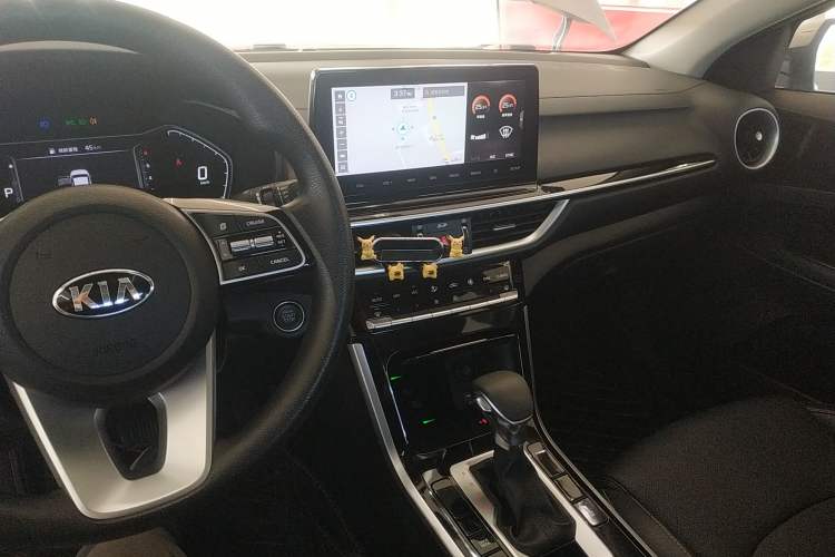 Used Kia K3 2019 1.5L CVT Smart Connectivity Version