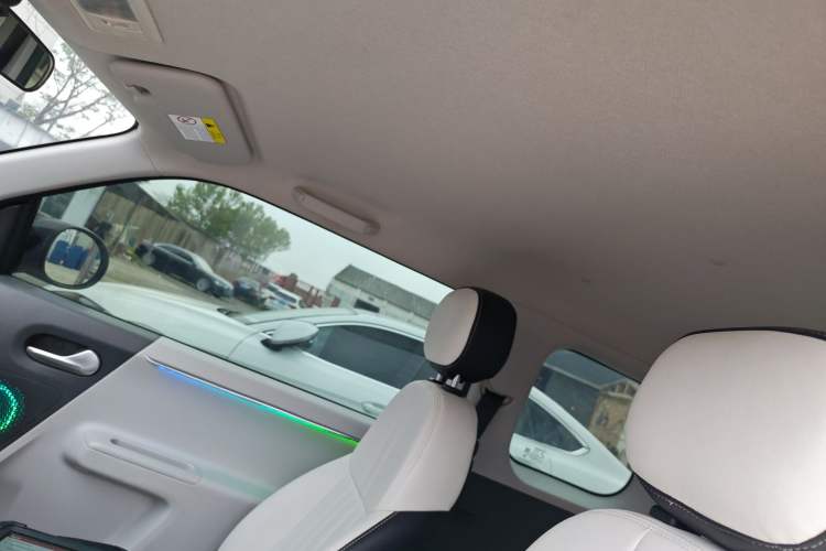 Used CHANGAN NEVO Lumin 2025 205 km Xiangqin Version Headliner