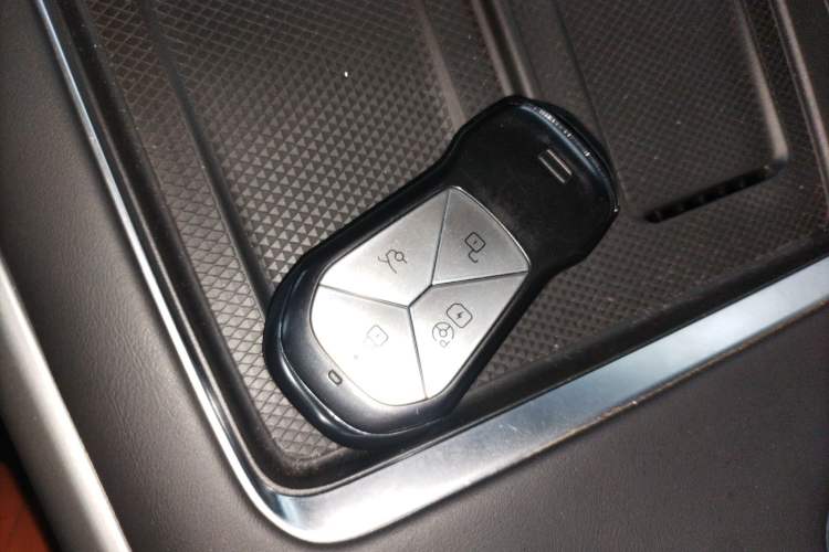 Used XPeng G9 2024 570 Pro Interior 1