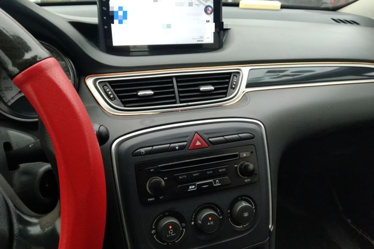 Used Peugeot 308 2014 Enjoy Edition Classic 1.6L Manual YouShang Model Audio And AC Panel