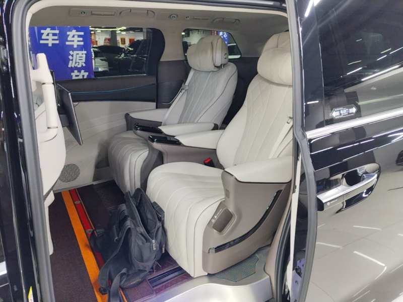 Used Denza D9 2022 DM-i 970 Four-Wheel Drive Flagship Model — 16