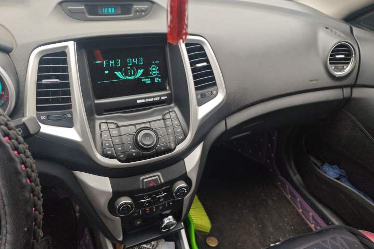 Used CHANGAN Eado 2013 1.6L Manual Junkuo Model China IV Standard Audio And AC Panel