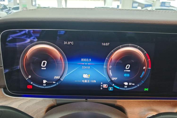 Used Mercedes-Benz E-Class New Energy 2022 Facelift E 350 e L Plug-in Hybrid Sedan
