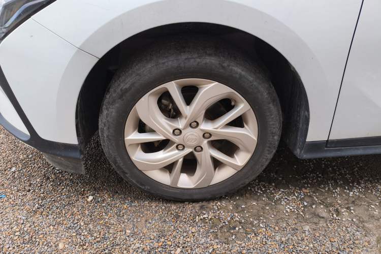 Used Buick Velite 6 2023 430km Range Commuter Version
