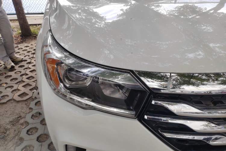 Used GAC Trumpchi GS4 2016 235T G-DCT Luxury Edition Right Front Headlight