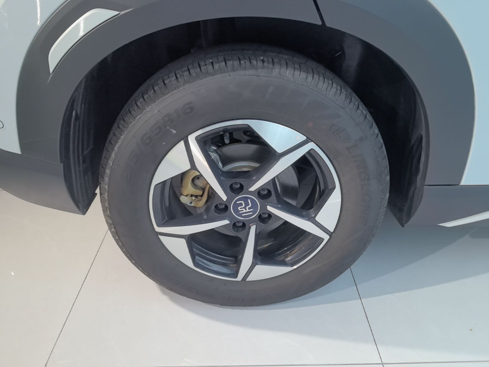 BYD Yuan UP 2025 Intelligent Driving Version 401 km Leading Edition — снимка 11