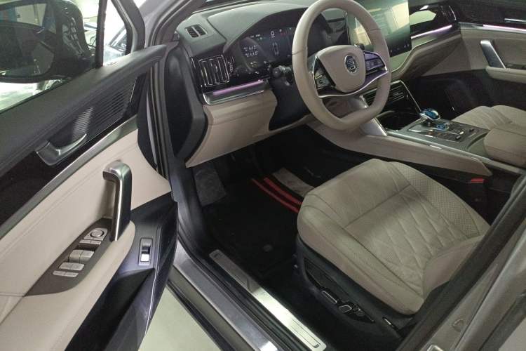 Used BYD Tang New Energy 2025 Intelligent Driving Version DM-i 115KM Prestige Edition Driver Seat