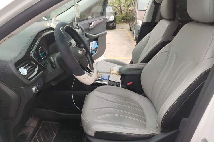 Used Ford Escape 2020 EcoBoost 245 Two-Wheel-Drive Titanium Edition Left Front Seat