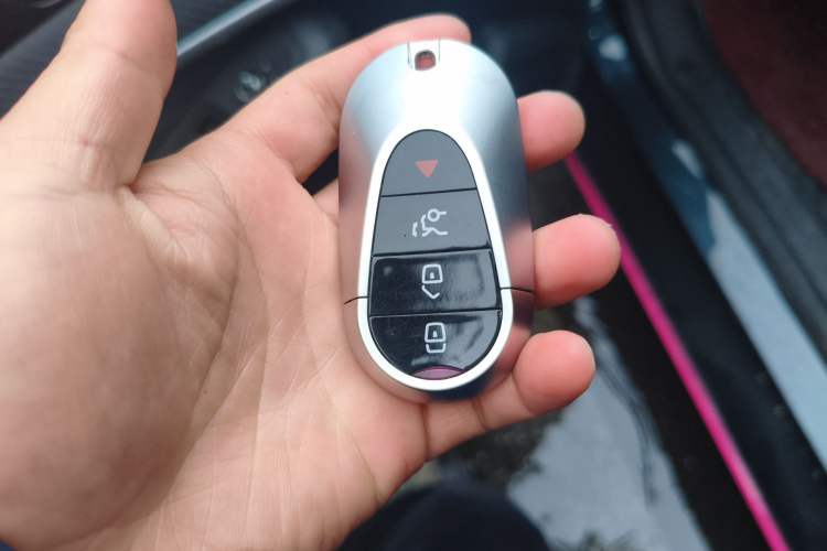 Used Dongfeng Aeolus Yixuan MAX 2021 1.5T Ultra-Stylish Trendsetter Edition
