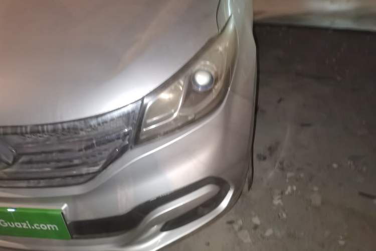 Used SAIC MAXUS G10 2014 2.0T Automatic Elite Edition
