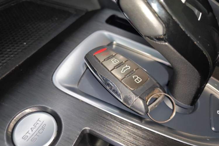 Used Haval H6 2023 National Trend Edition 1.5T Automatic Urban Version Vehicle Key